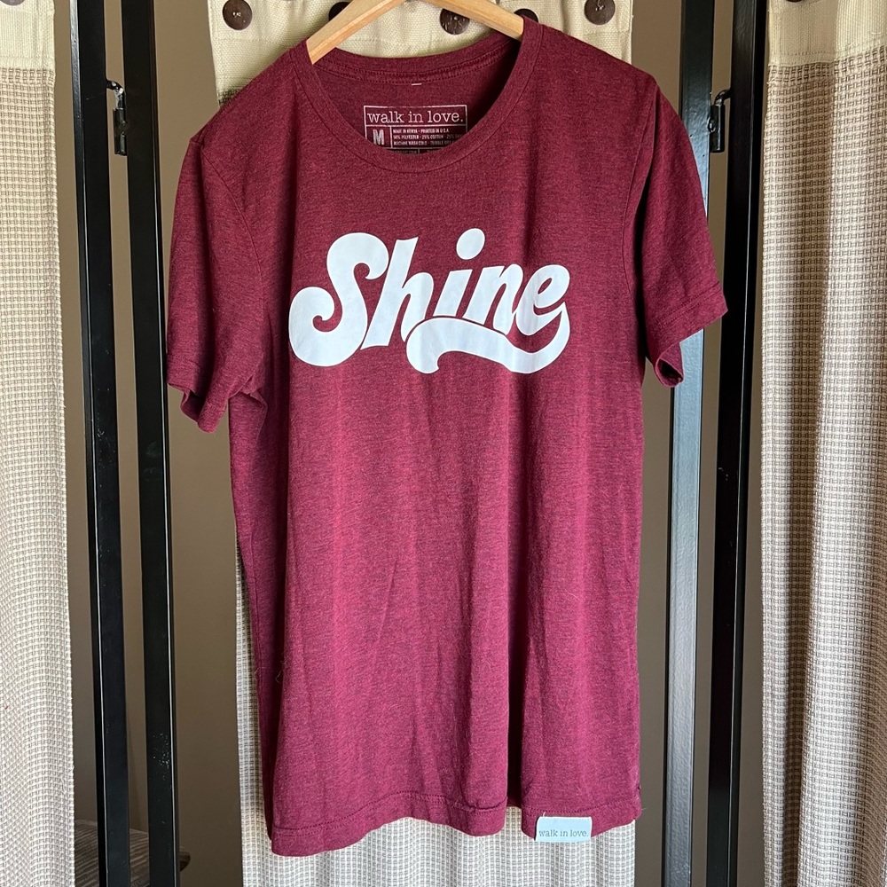 Walk In Love “Shine” tshirt. Show His love to others. Size medium